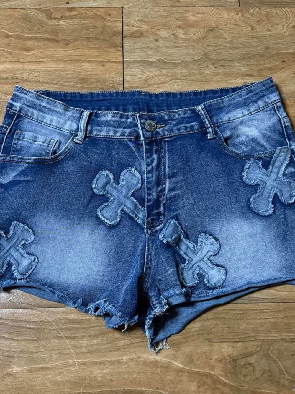 Frayed Hem Dark Blue Denim Shorts with Cross Patch Accents